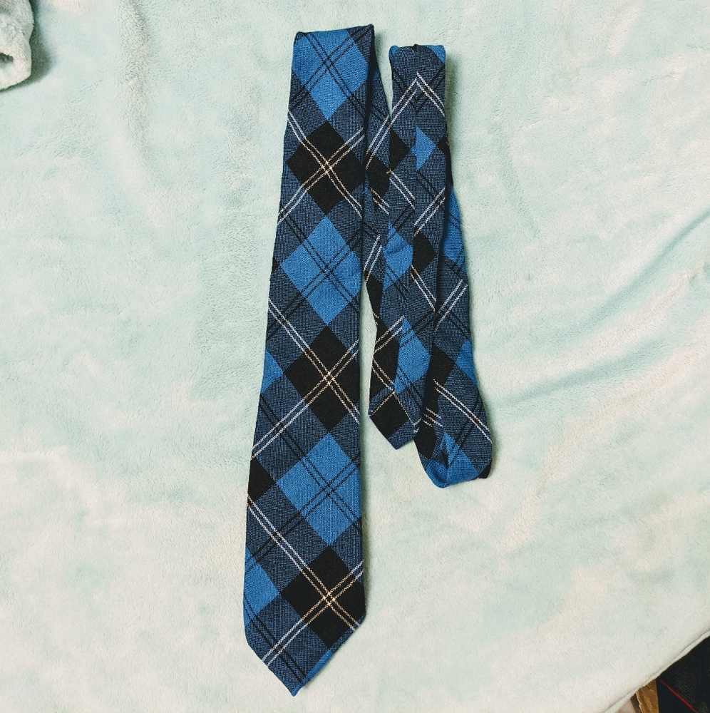 100% wool Ramsay blue tartan tie